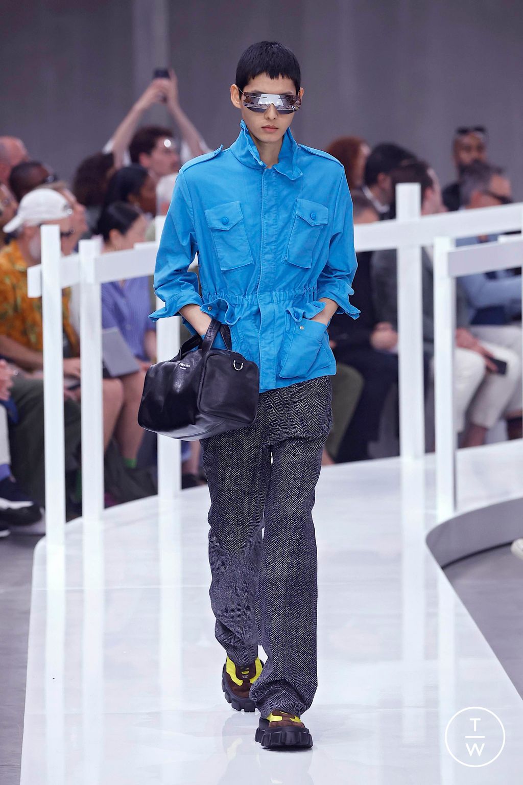 Fashion Week Milan Spring-Summer 2025 look 23 from the Prada collection 男装