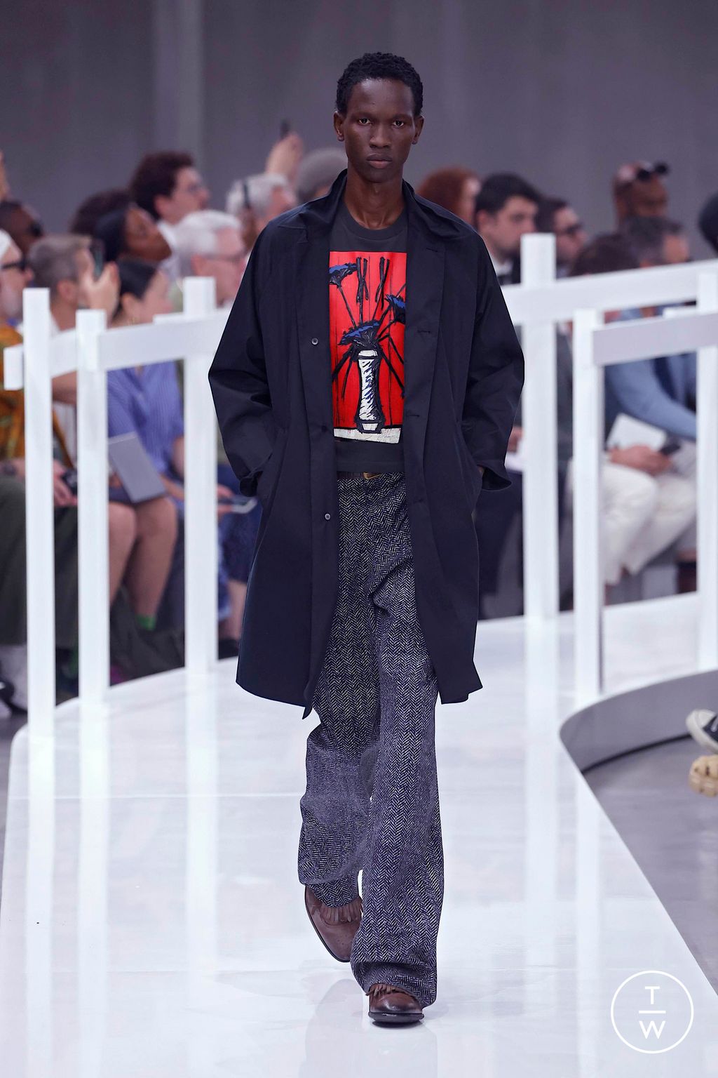 Fashion Week Milan Spring/Summer 2025 look 31 de la collection Prada menswear