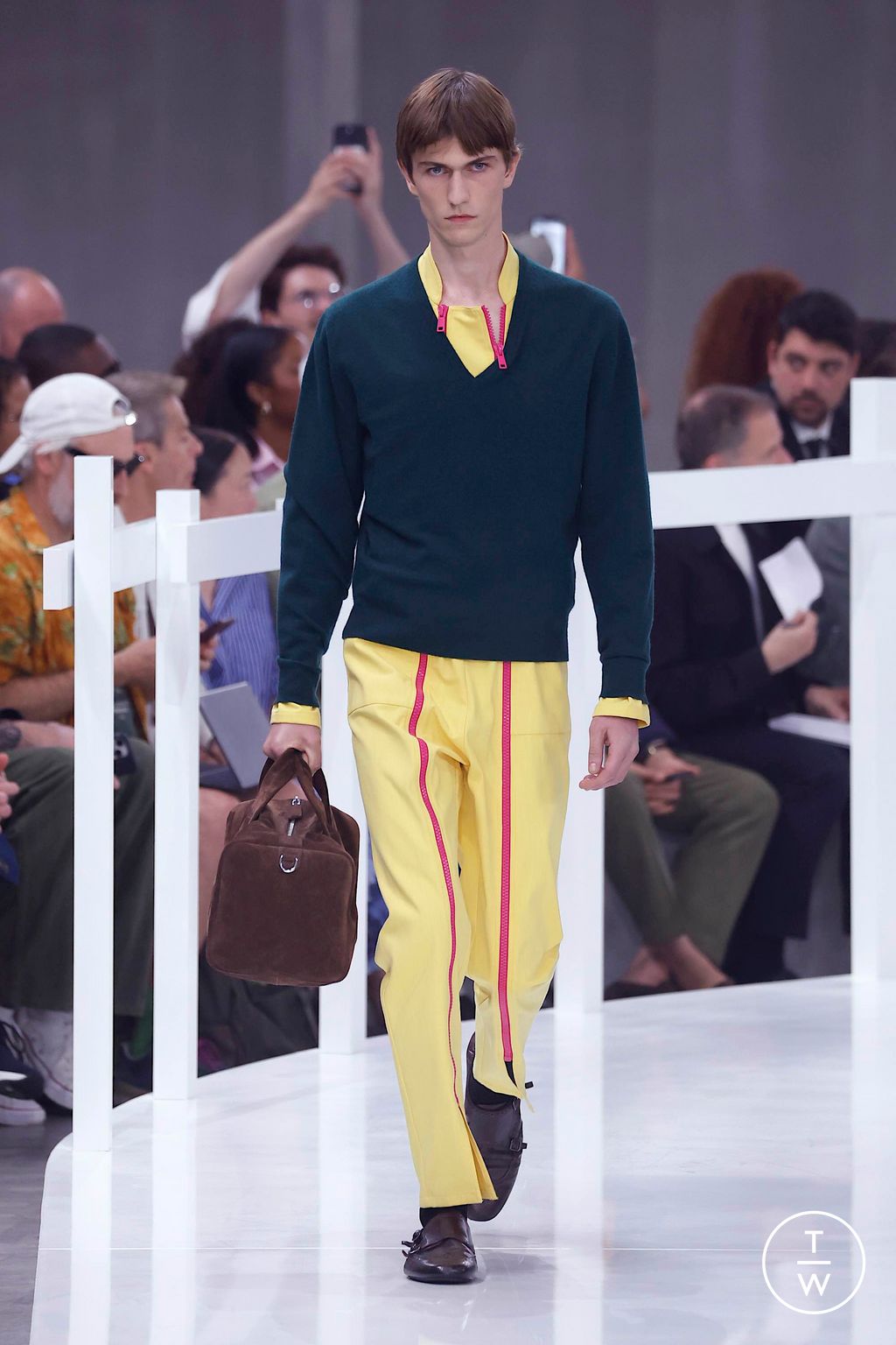 Fashion Week Milan Spring-Summer 2025 look 39 from the Prada collection menswear