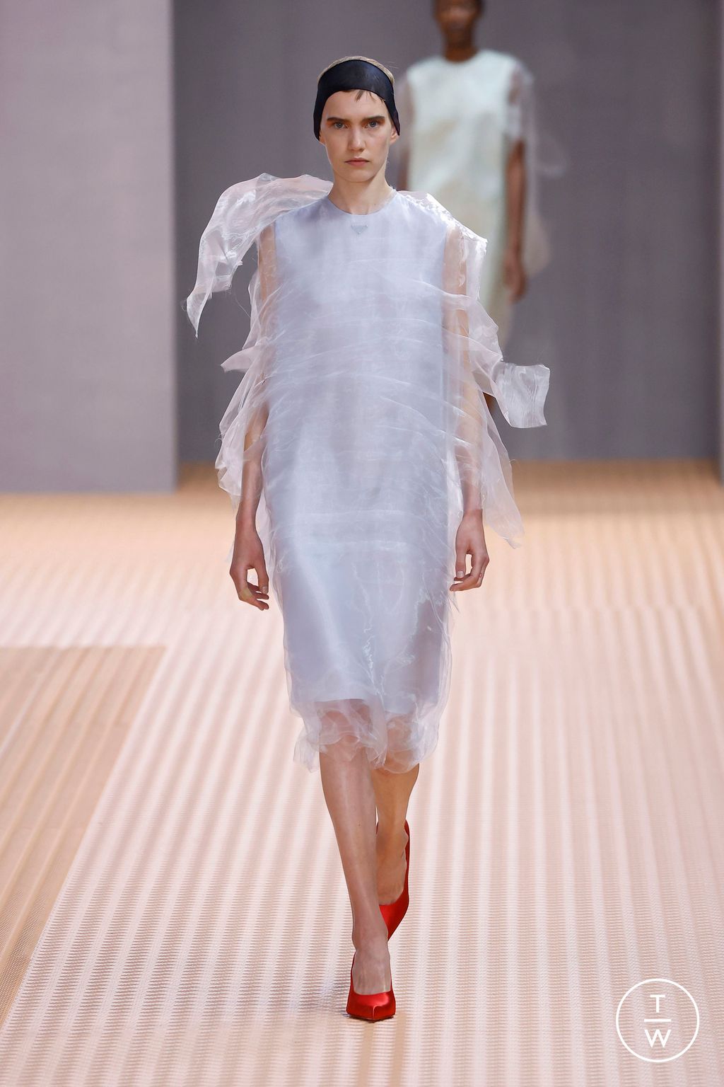 Fashion Week Milan Spring/Summer 2024 look 15 from the Prada collection womenswear