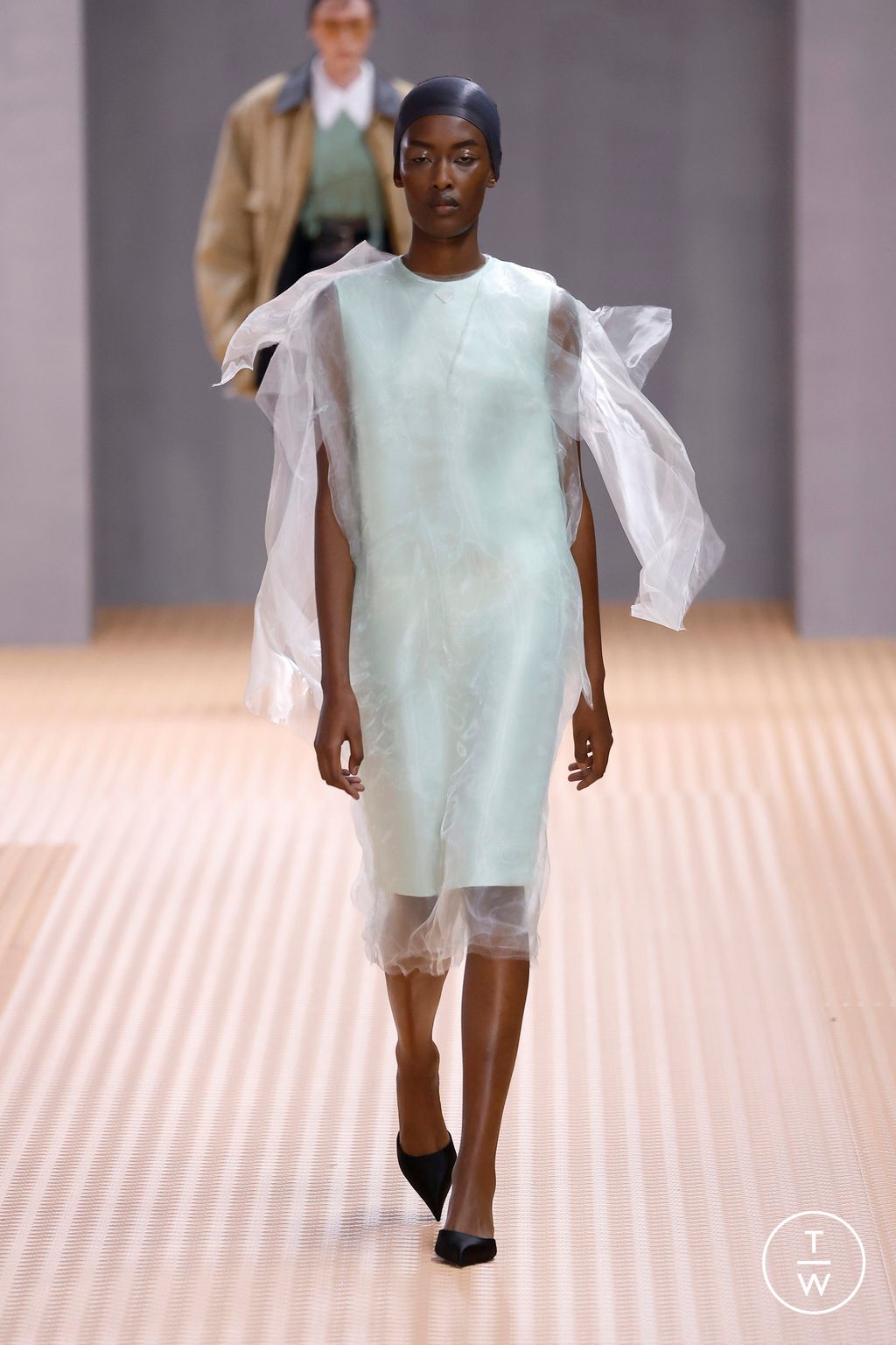 Fashion Week Milan Spring/Summer 2024 look 16 from the Prada collection 女装