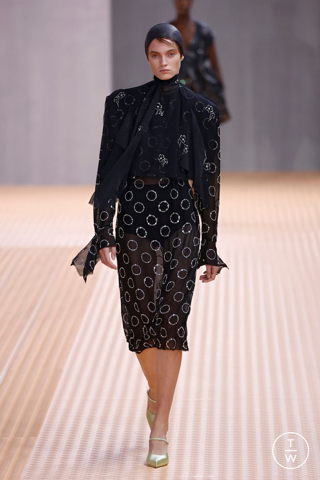 Fashion Week Milan Spring/Summer 2024 look 34 from the Prada collection womenswear