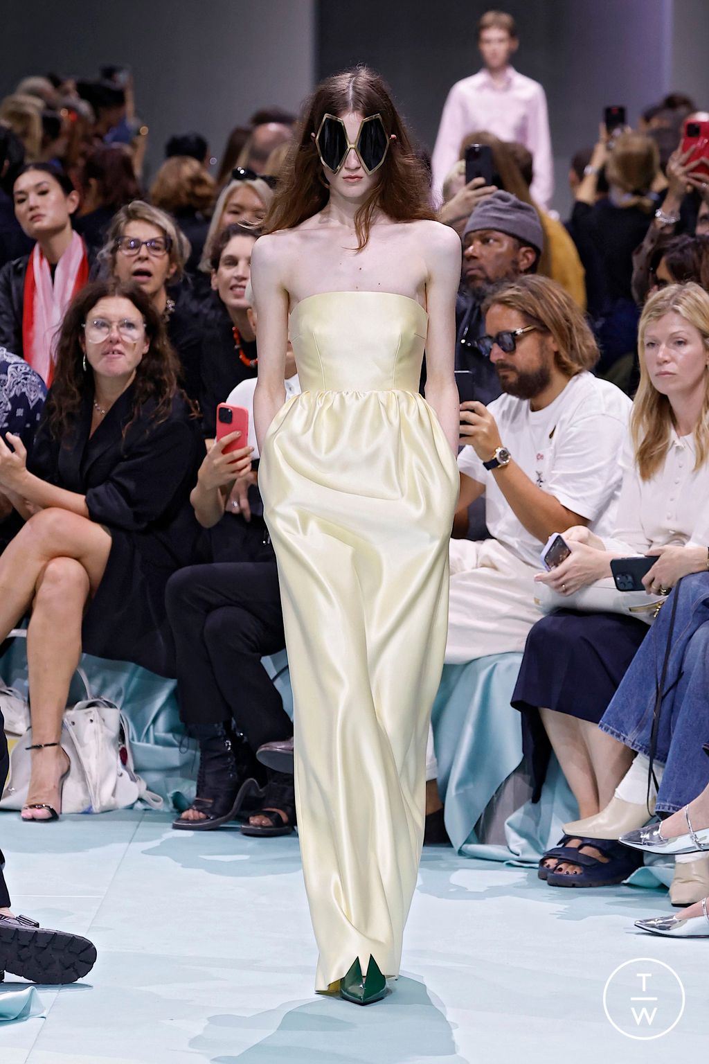 Fashion Week Milan Spring/Summer 2025 look 5 from the Prada collection womenswear