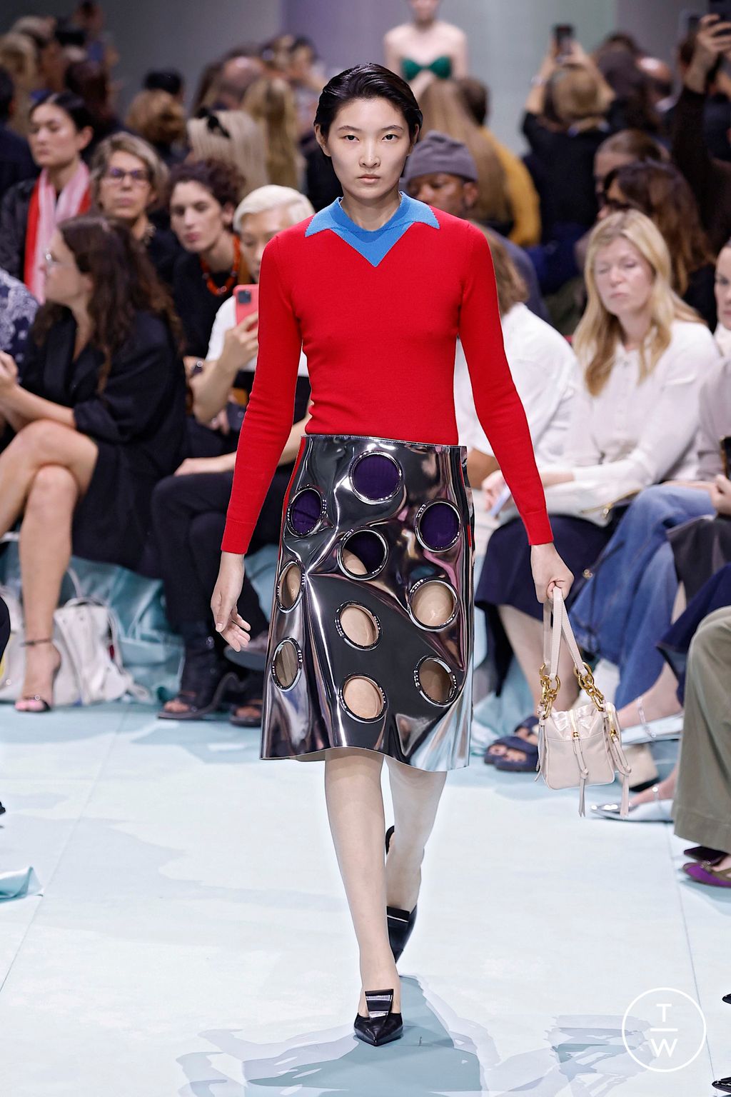 Fashion Week Milan Spring/Summer 2025 look 9 from the Prada collection womenswear
