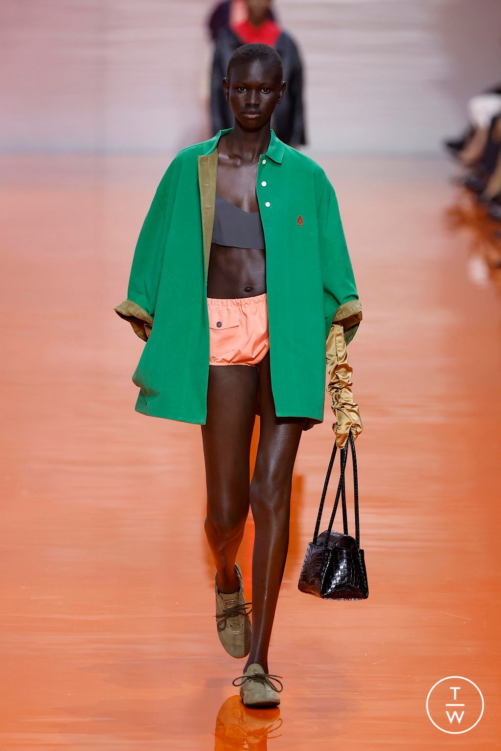 Fashion Week Milan Spring/Summer 2026 look 27 from the Prada collection womenswear