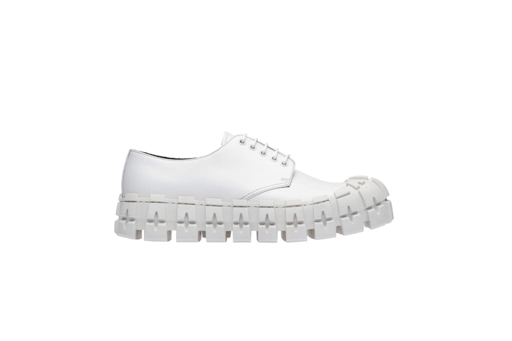 Fashion Week Milan Fall/Winter 2019 look 12 from the Prada collection menswear accessories