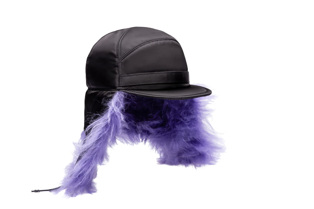 Fashion Week Milan Fall/Winter 2019 look 19 from the Prada collection menswear accessories