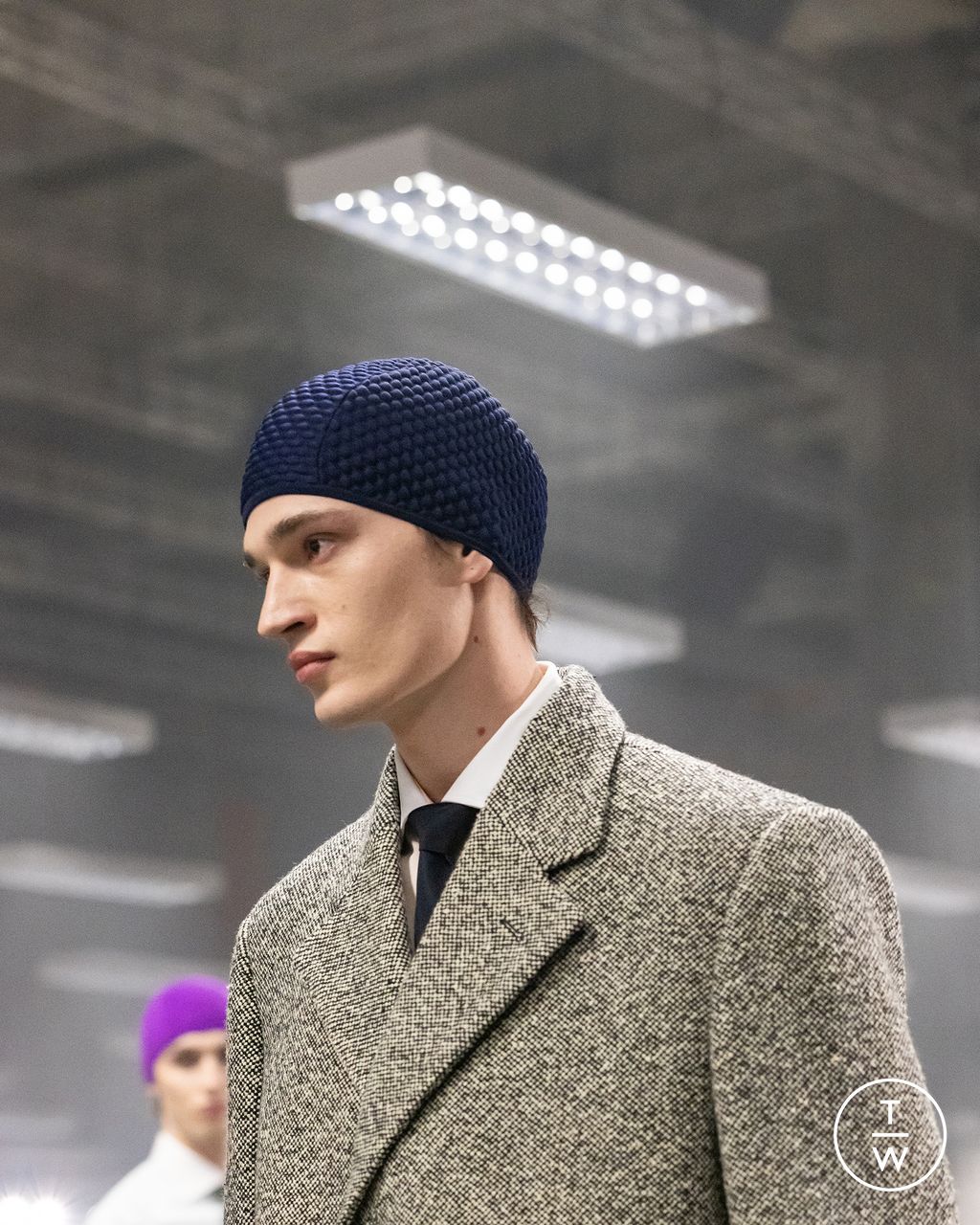 Fashion Week Milan Fall/Winter 2024 look 20 from the Prada collection menswear accessories