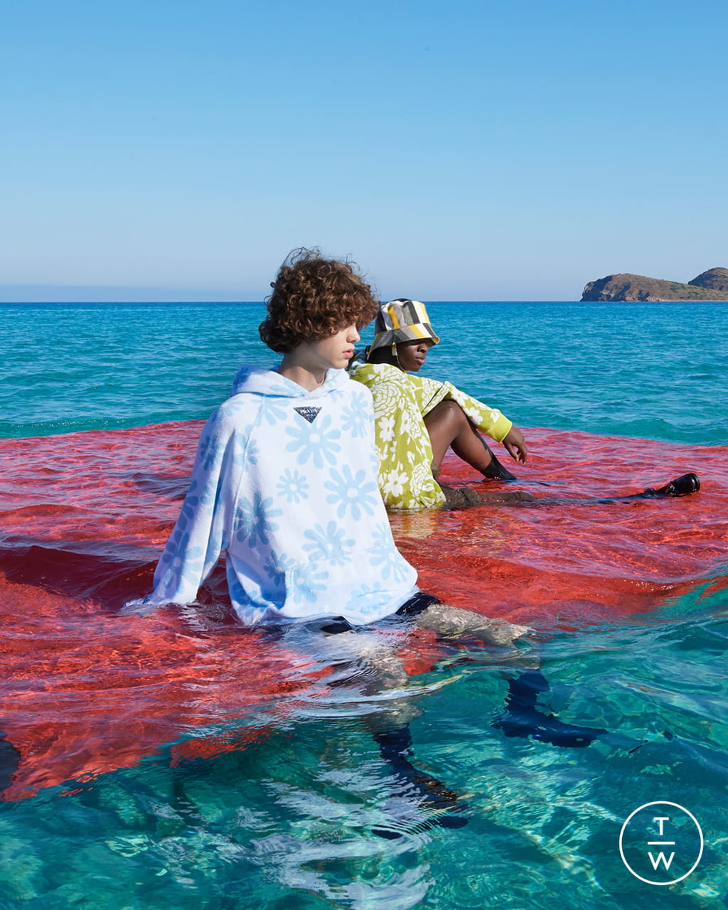 Fashion Week Milan Spring/Summer 2022 look 7 from the Prada collection menswear accessories