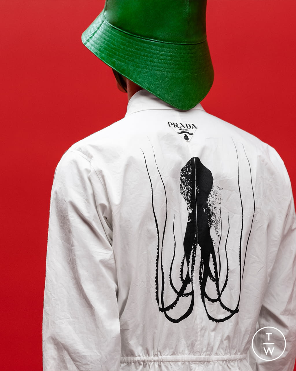 Fashion Week Milan Spring/Summer 2022 look 31 from the Prada collection menswear accessories