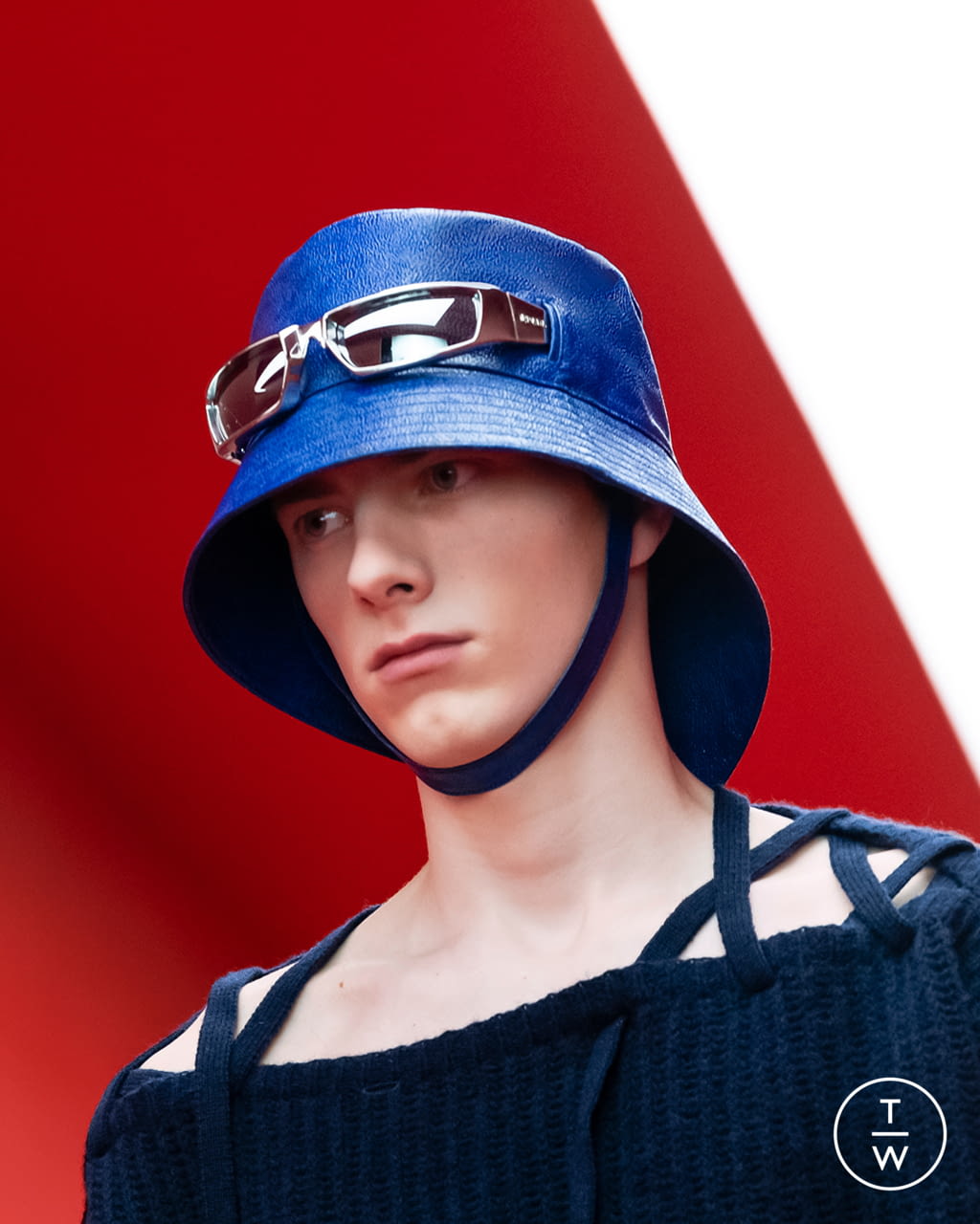 Fashion Week Milan Spring/Summer 2022 look 35 from the Prada collection menswear accessories