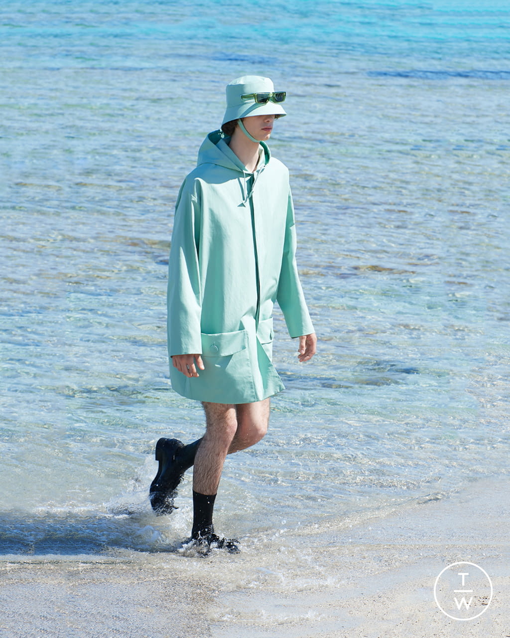 Fashion Week Milan Spring/Summer 2022 look 81 from the Prada collection menswear accessories