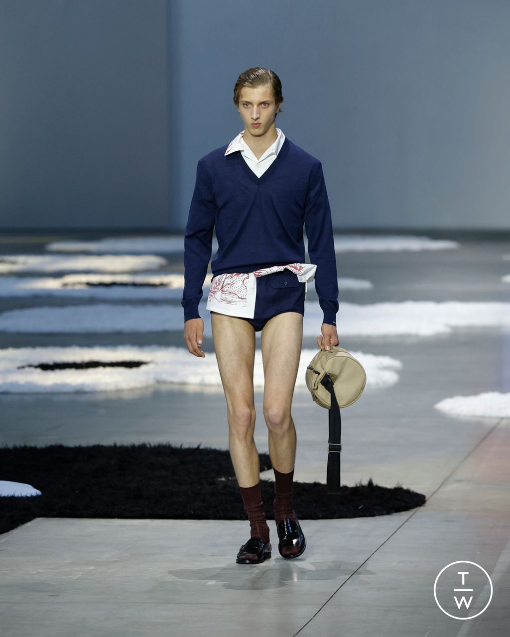 Fashion Week Milan Spring/Summer 2026 look 16 from the Prada collection menswear