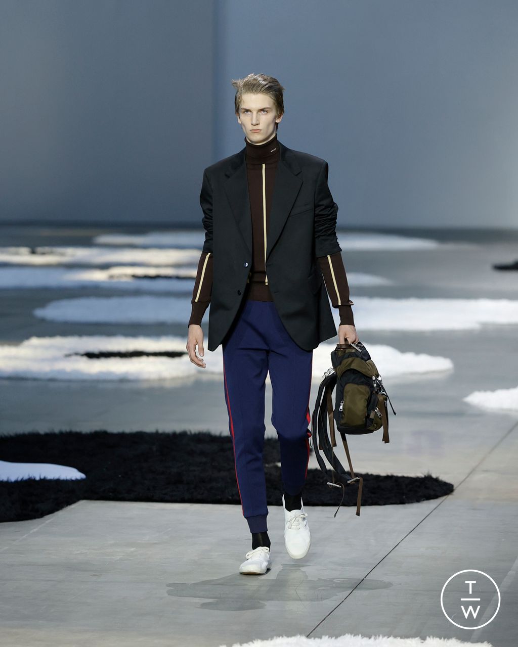 Fashion Week Milan Spring/Summer 2026 look 38 from the Prada collection menswear