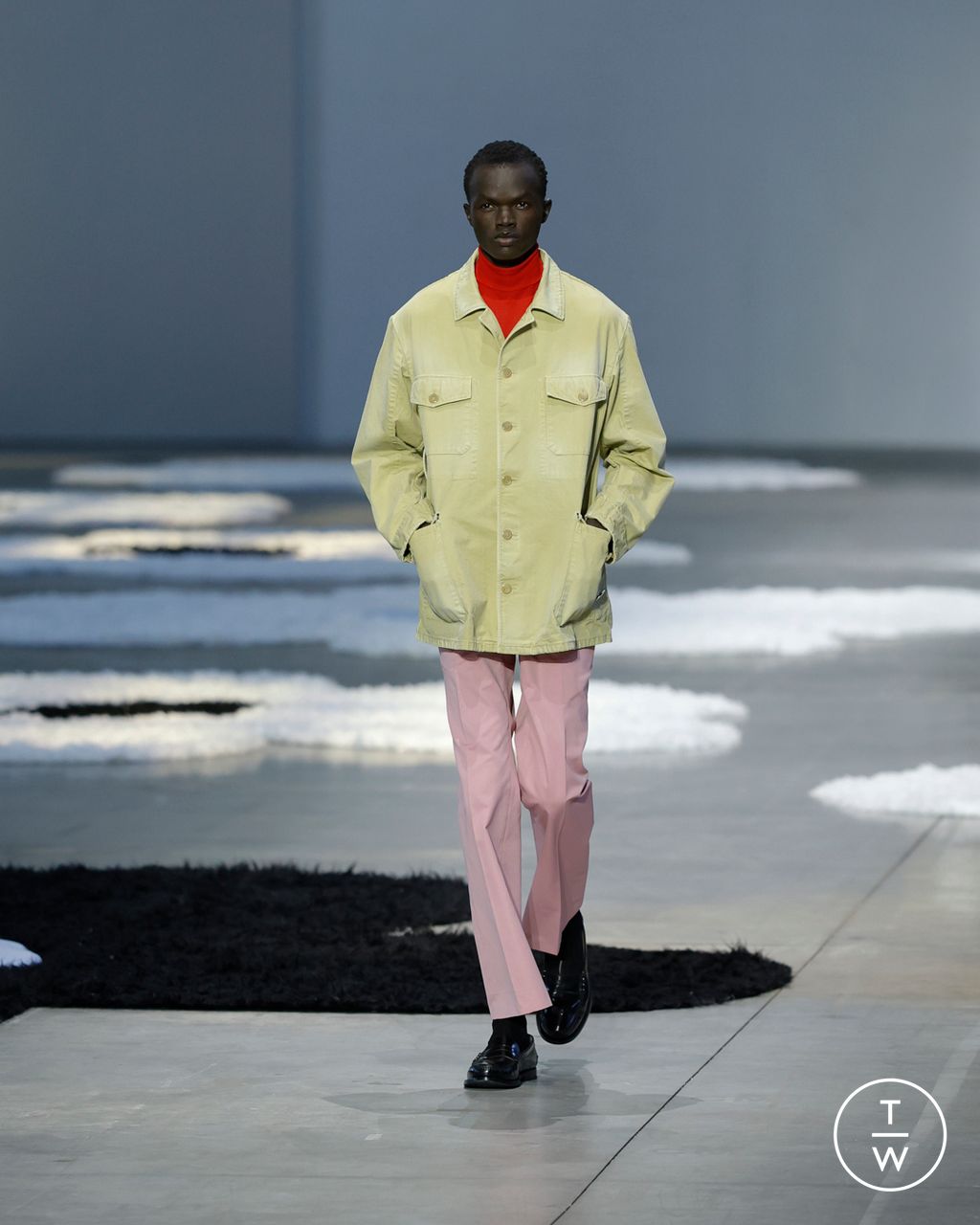Fashion Week Milan Spring/Summer 2026 look 42 from the Prada collection menswear