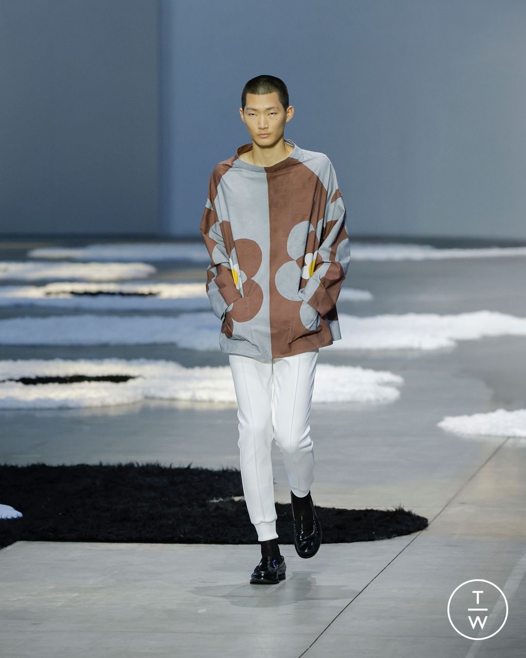 Fashion Week Milan Spring/Summer 2026 look 49 from the Prada collection menswear