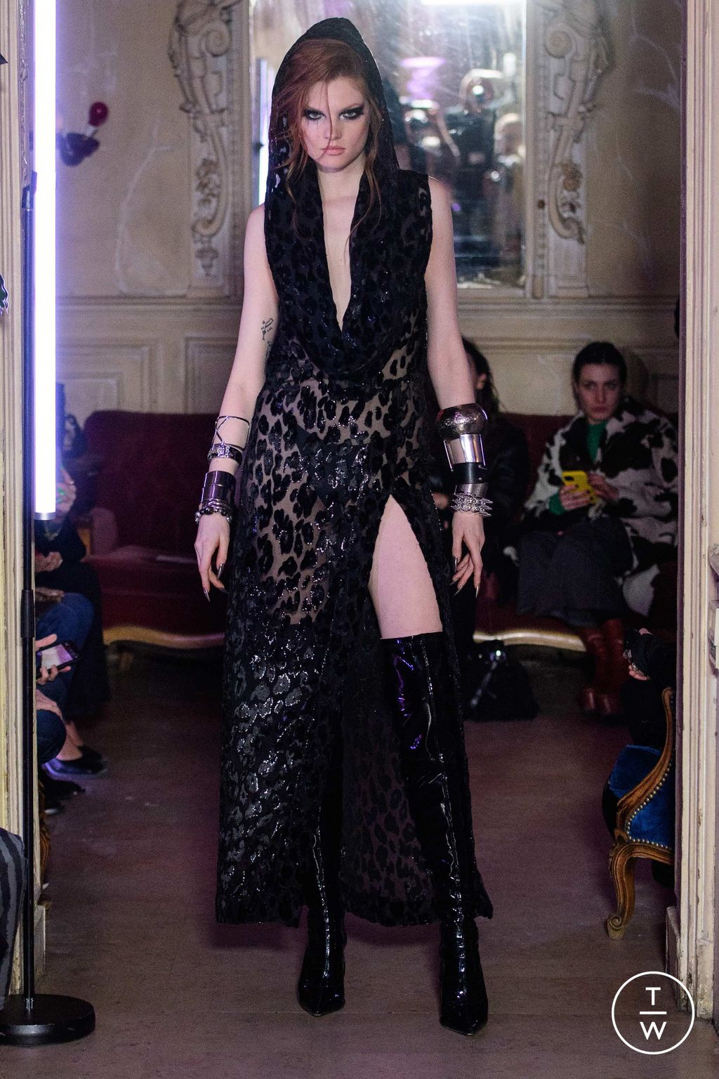 Fashion Week Paris Fall/Winter 2023 look 2 from the Pressiat collection 女装