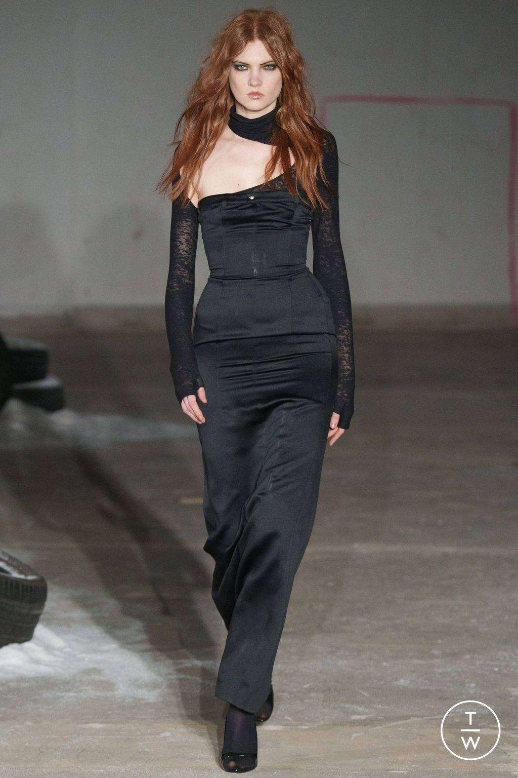 Fashion Week Paris Fall/Winter 2024 look 14 from the Pressiat collection womenswear