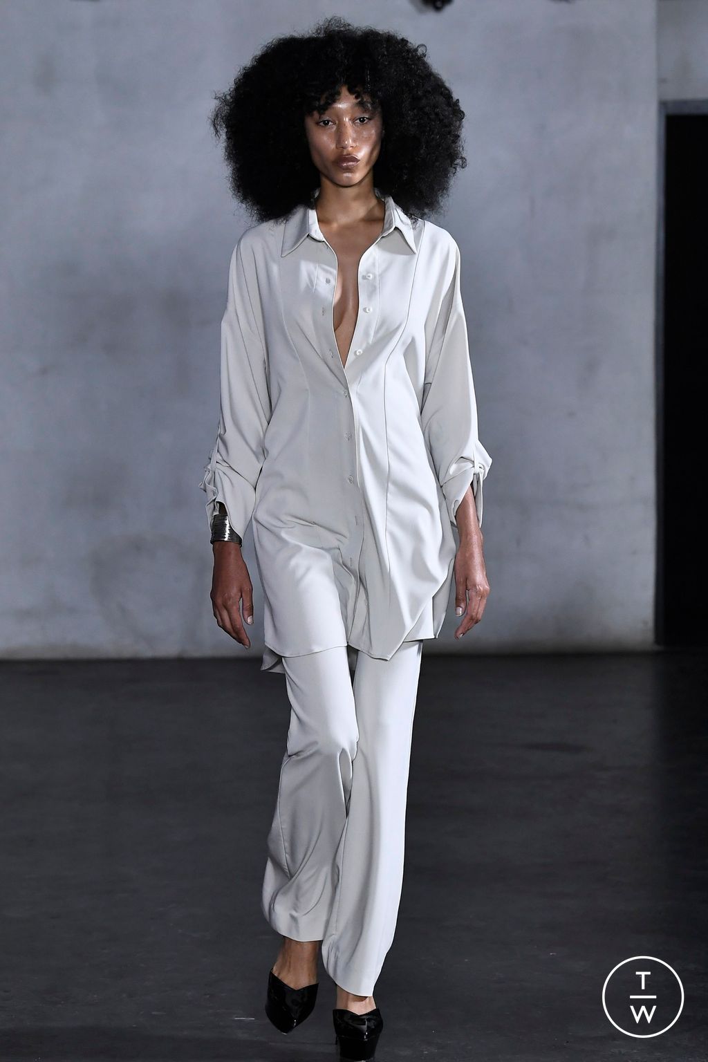 Fashion Week Paris Spring/Summer 2024 look 6 from the Pressiat collection womenswear