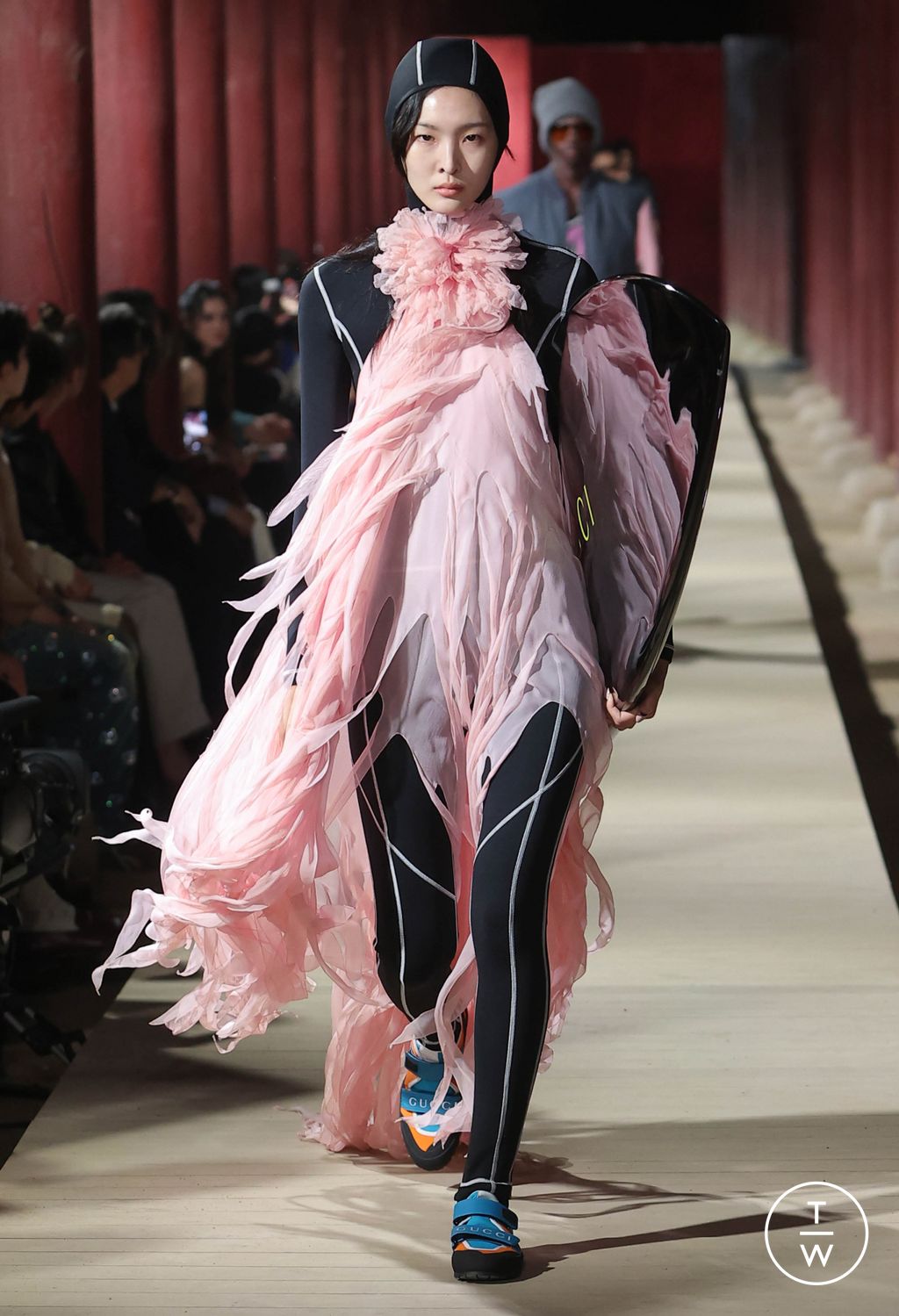 Fashion Week Milan Resort 2024 look 18 de la collection Gucci womenswear