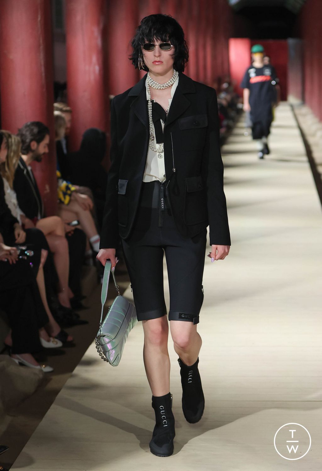Fashion Week Milan Resort 2024 look 39 from the Gucci collection womenswear