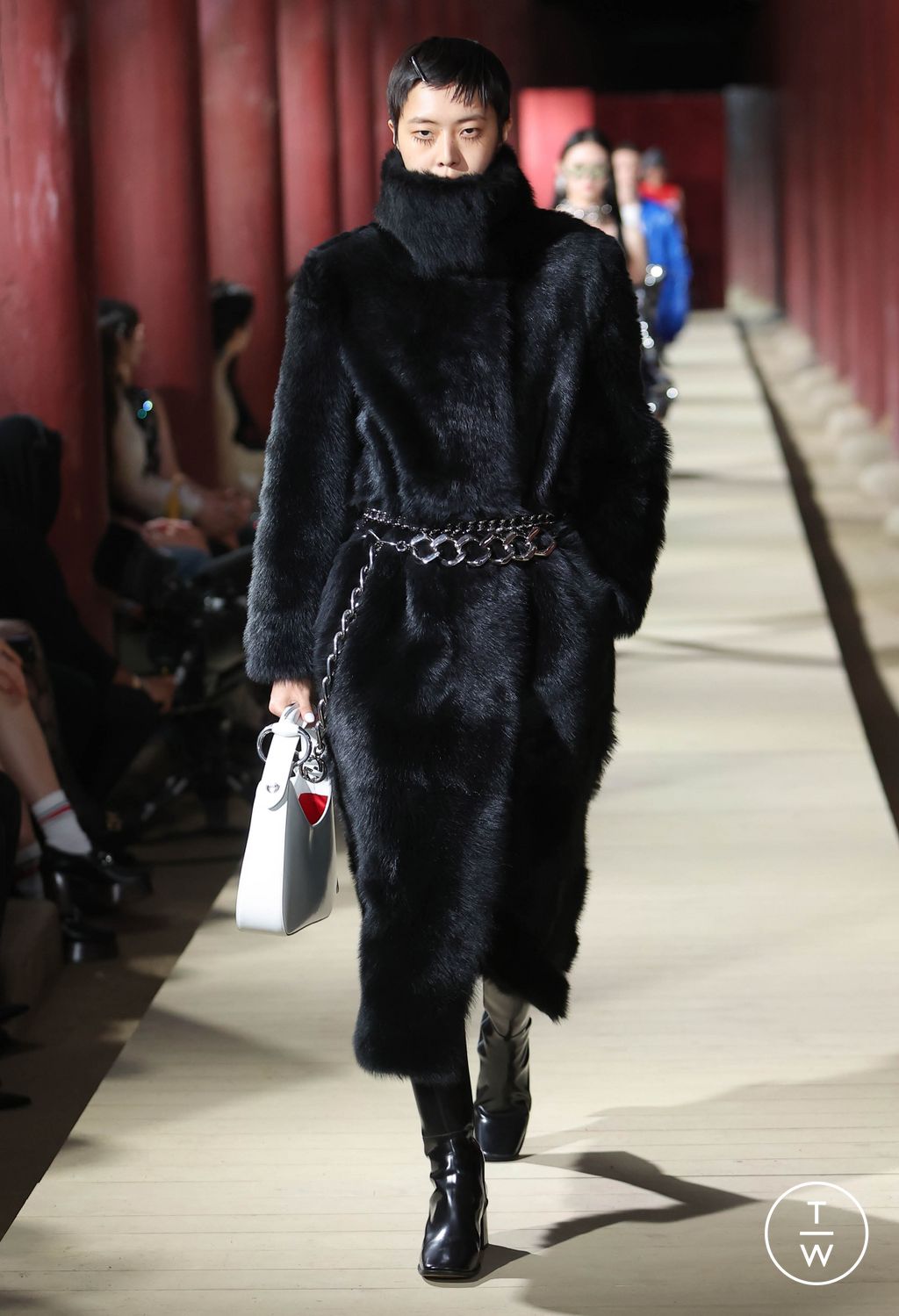 Fashion Week Milan Resort 2024 look 48 de la collection Gucci womenswear