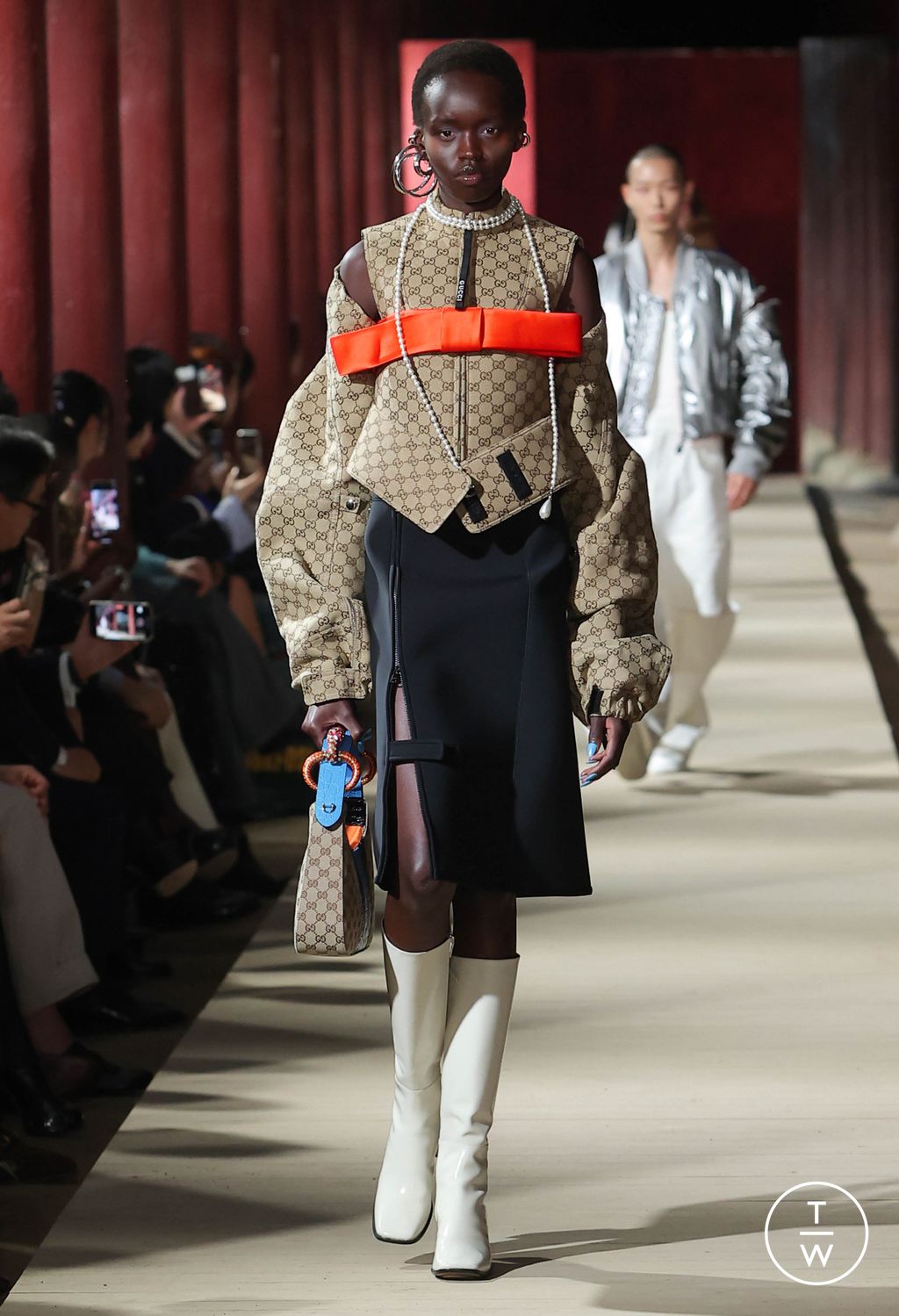 Fashion Week Milan Resort 2024 look 5 from the Gucci collection womenswear