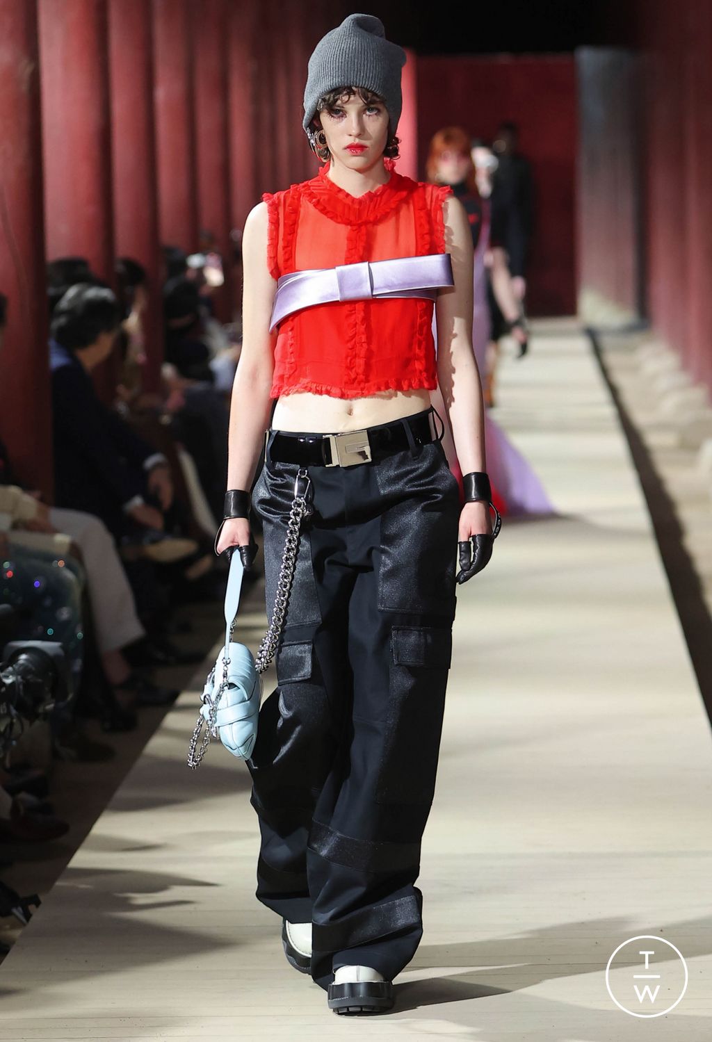 Fashion Week Milan Resort 2024 look 51 from the Gucci collection womenswear