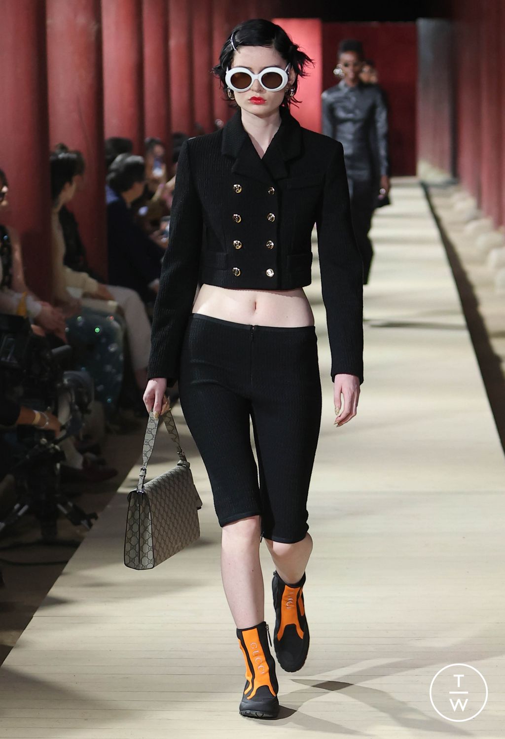 Fashion Week Milan Resort 2024 look 53 de la collection Gucci womenswear