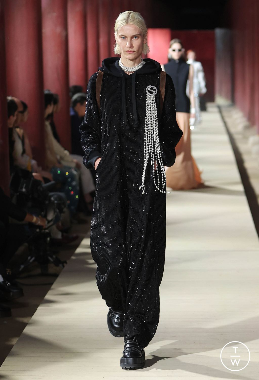 Fashion Week Milan Resort 2024 look 56 from the Gucci collection womenswear