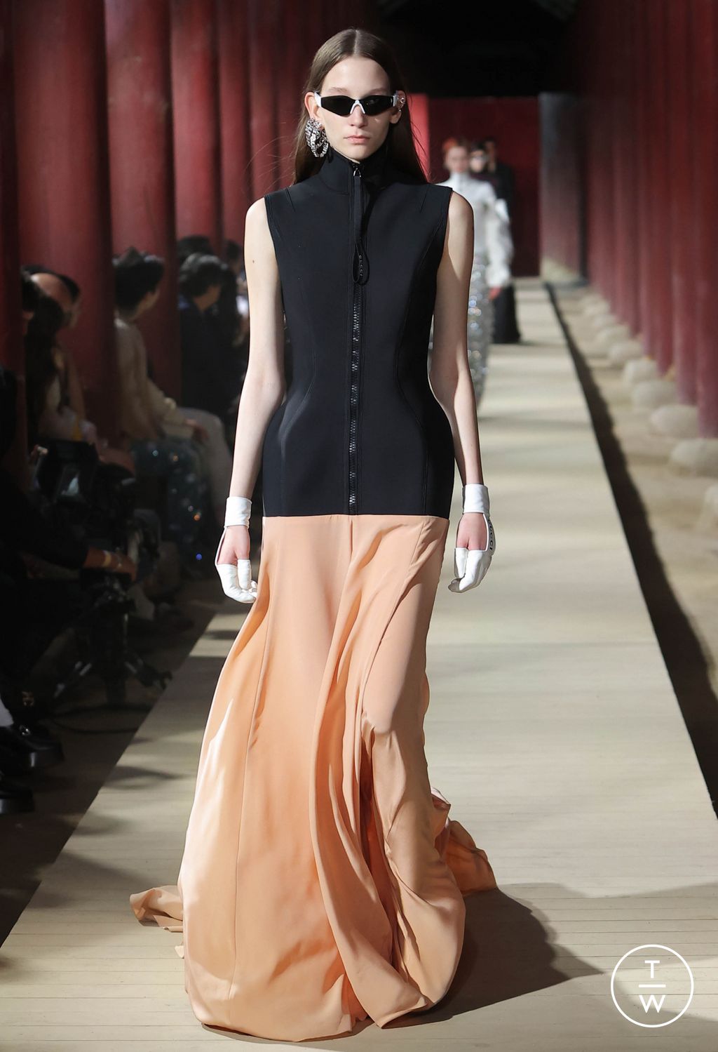 Fashion Week Milan Resort 2024 look 57 from the Gucci collection 女装