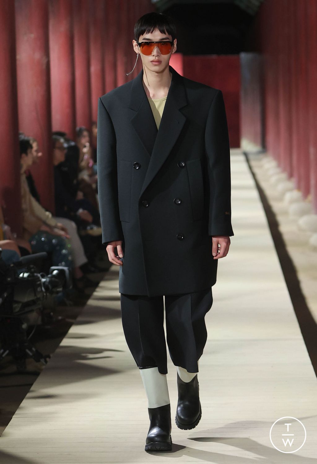Fashion Week Milan Resort 2024 look 60 from the Gucci collection 女装