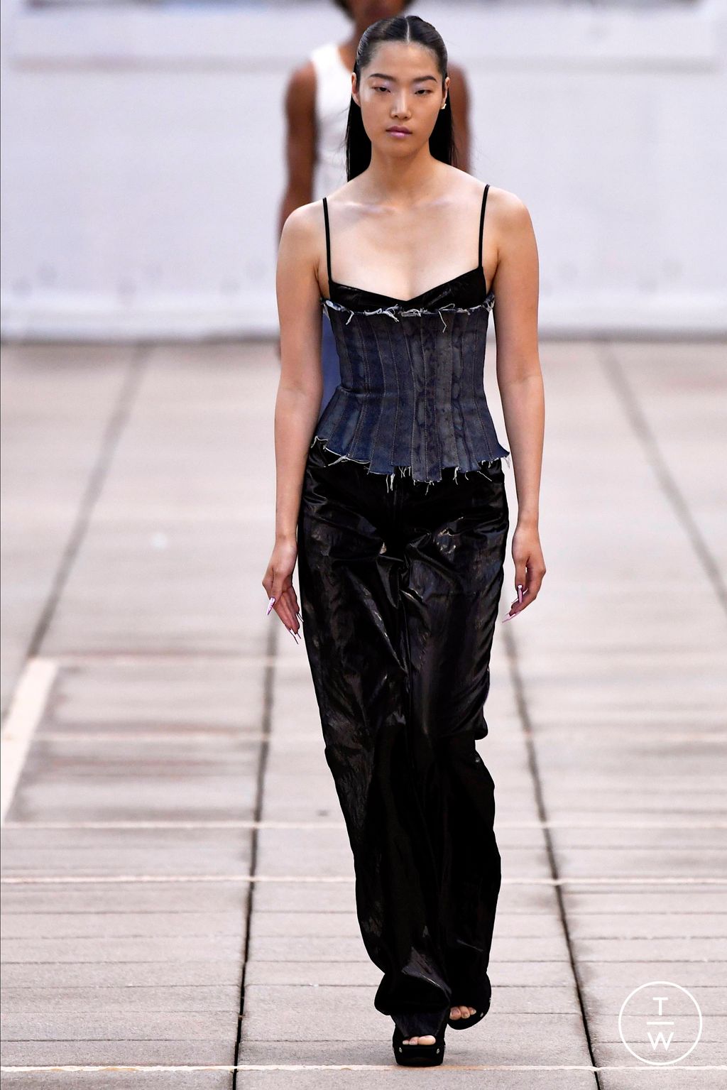 Fashion Week New York Spring/Summer 2024 look 14 from the Priscavera collection 女装
