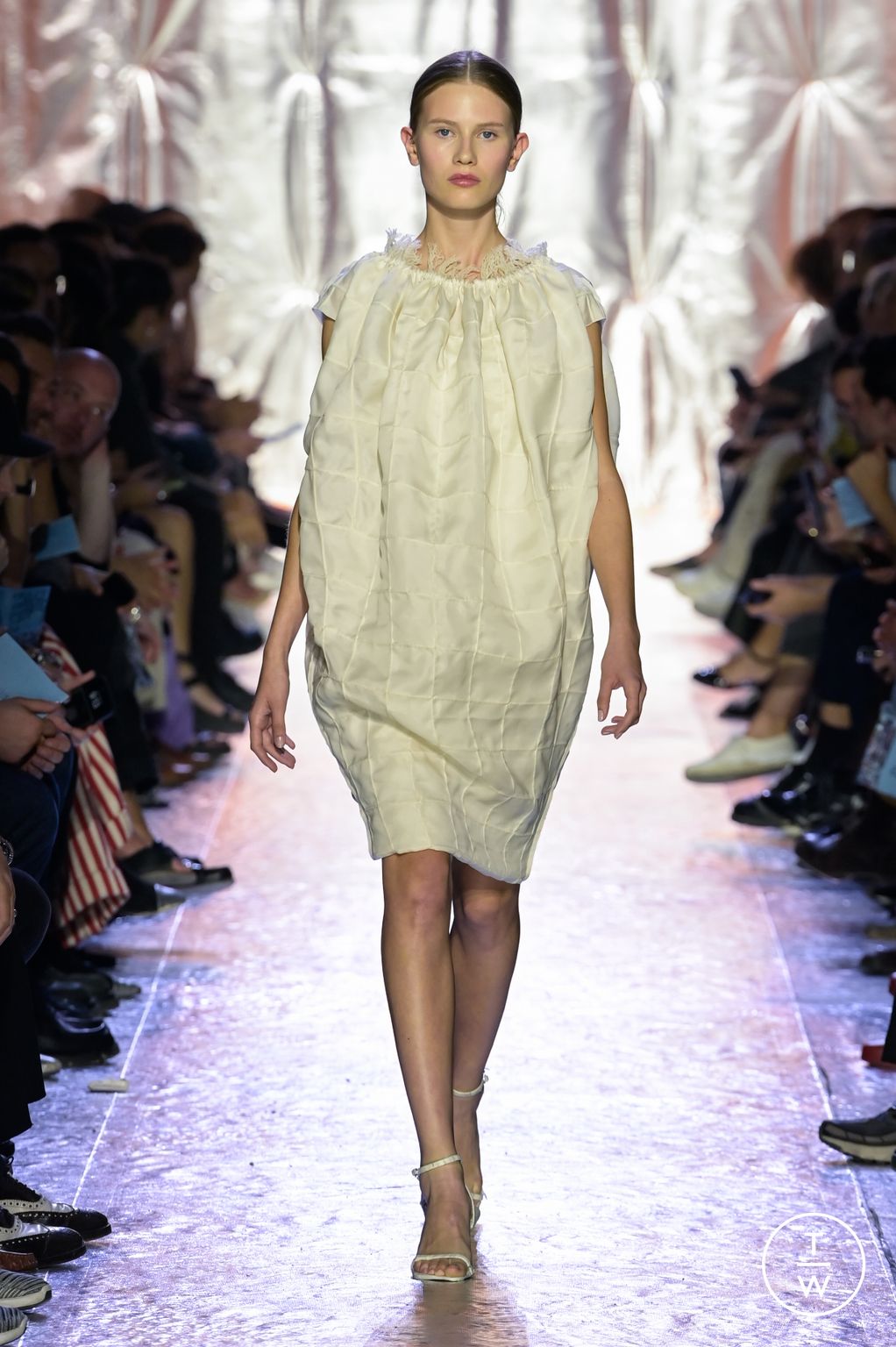 Fashion Week Paris Spring/Summer 2023 look 84 from the Festival de Hyères 2022 collection womenswear