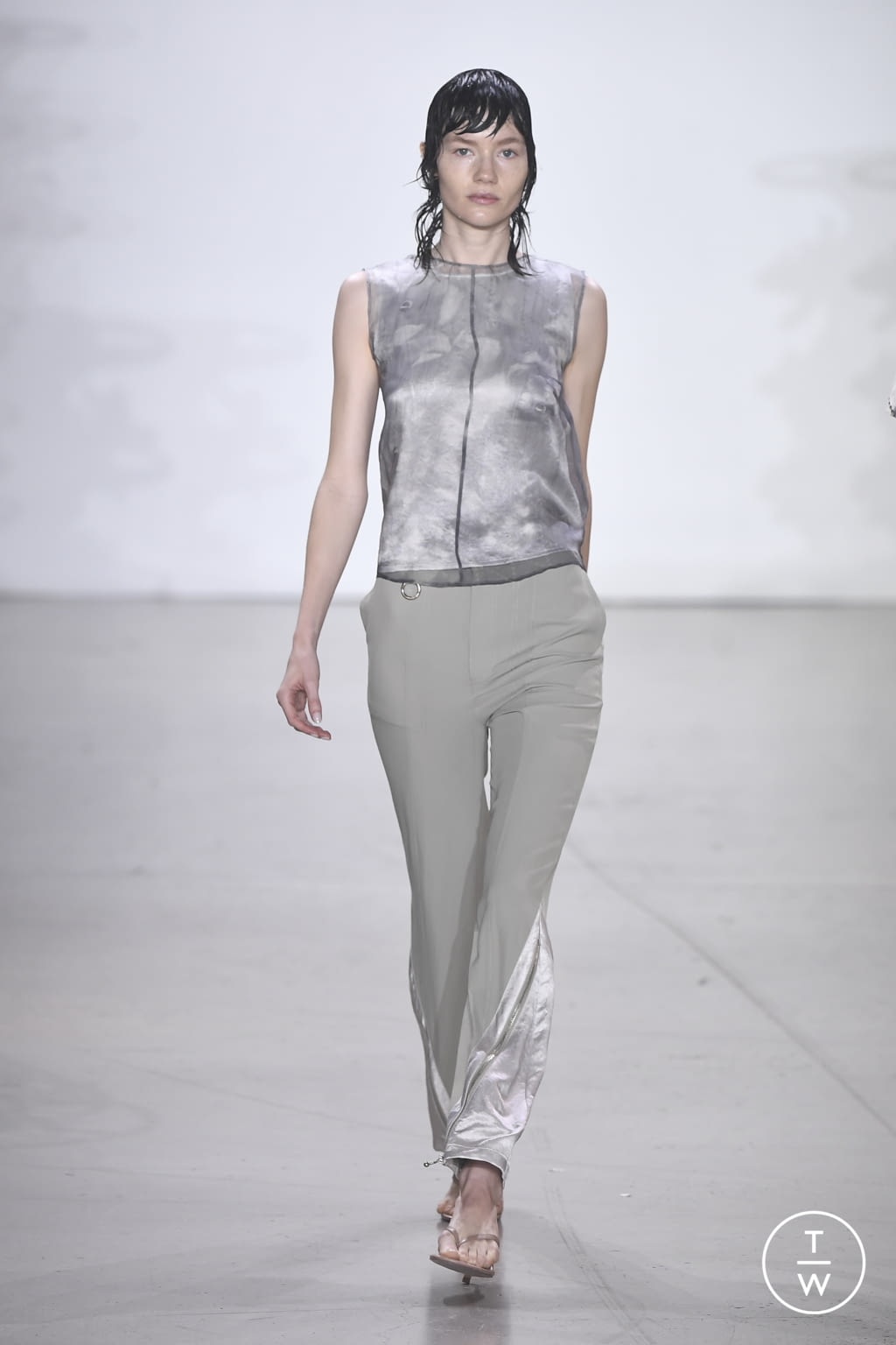 Fashion Week New York Spring/Summer 2022 look 20 from the Private Policy collection 女装