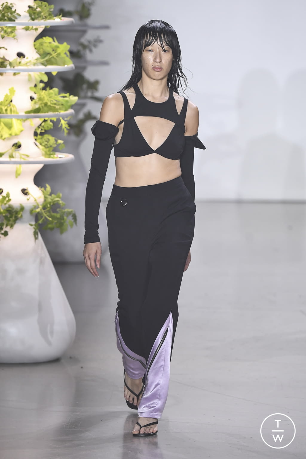 Fashion Week New York Spring/Summer 2022 look 7 from the Private Policy collection 女装