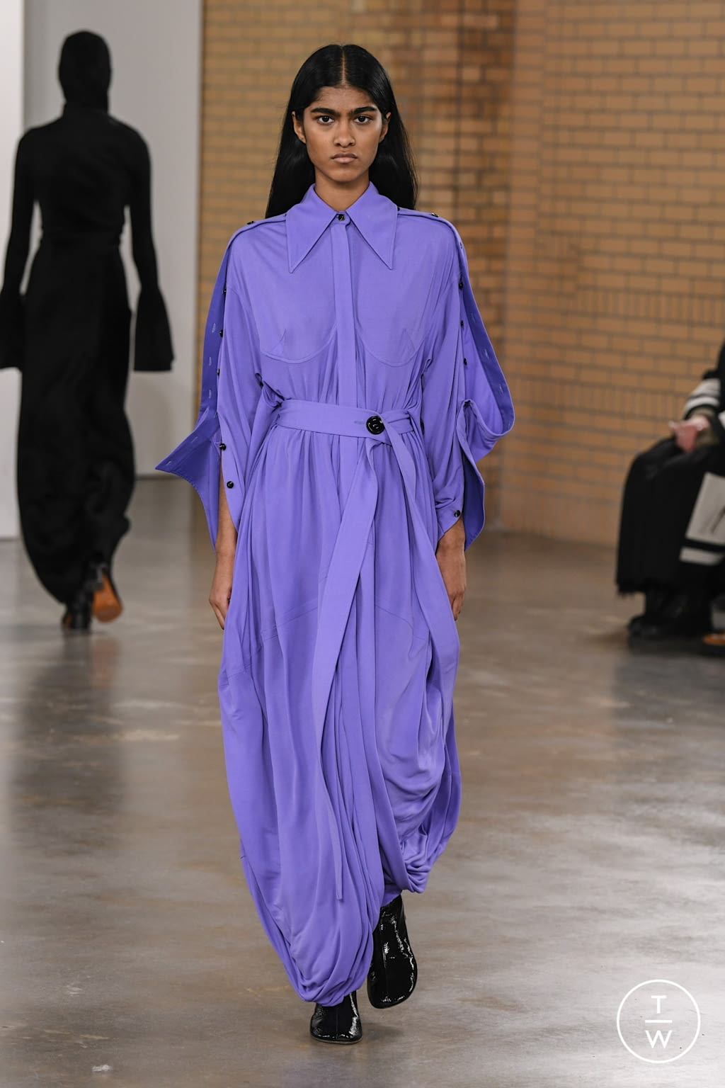 Fashion Week New York Fall/Winter 2022 look 12 from the Proenza Schouler collection womenswear