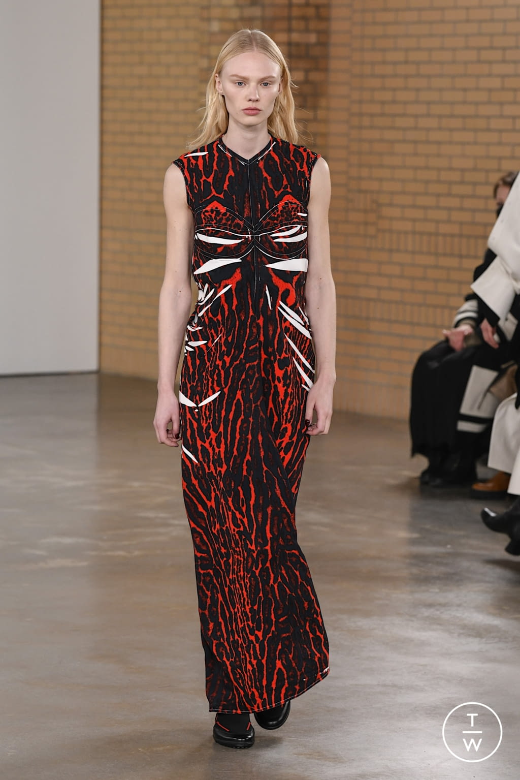 Fashion Week New York Fall/Winter 2022 look 18 from the Proenza Schouler collection womenswear