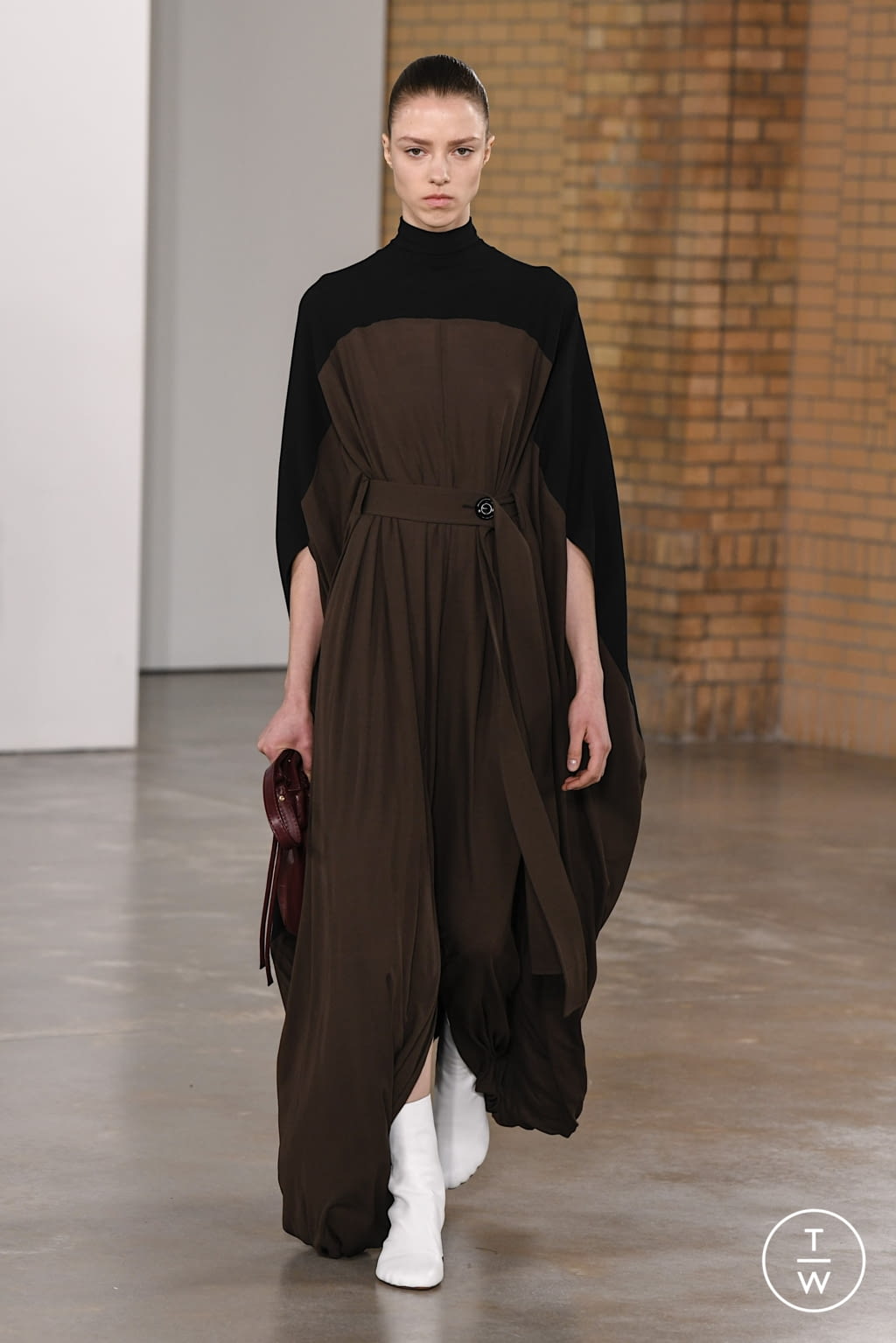 Fashion Week New York Fall/Winter 2022 look 22 from the Proenza Schouler collection 女装