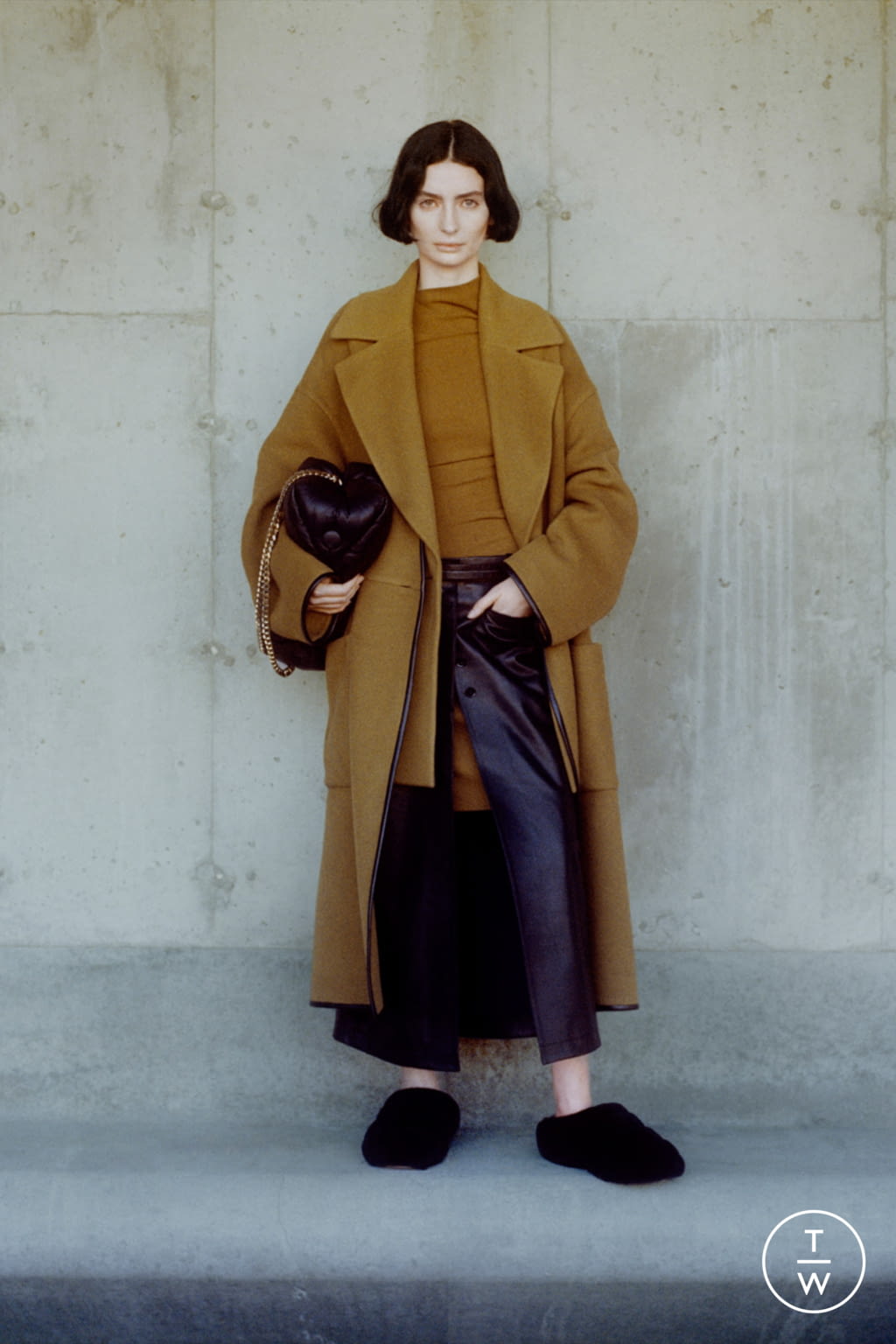 Fashion Week New York Fall/Winter 2021 look 14 from the Proenza Schouler collection 女装