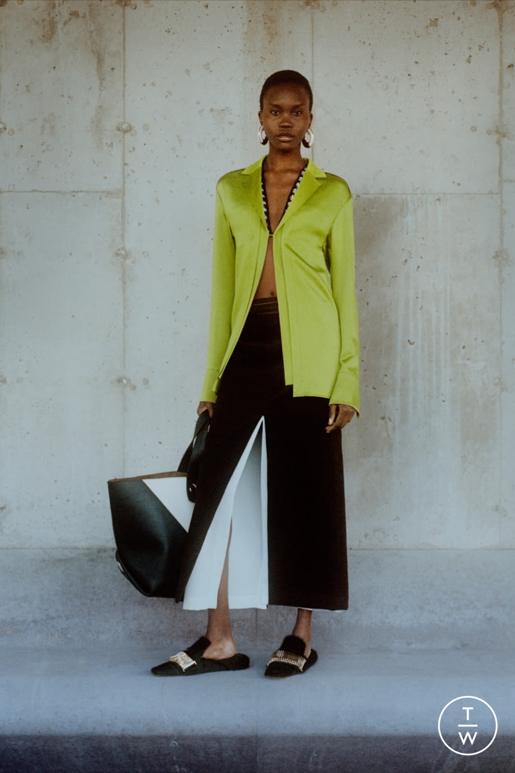Fashion Week New York Fall/Winter 2021 look 21 from the Proenza Schouler collection womenswear