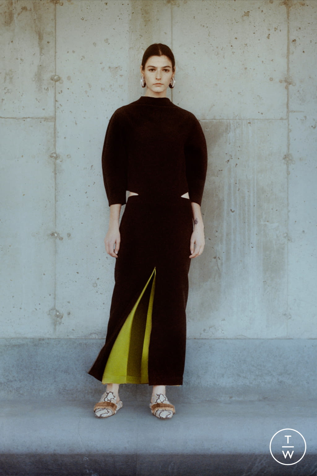 Fashion Week New York Fall/Winter 2021 look 22 from the Proenza Schouler collection womenswear
