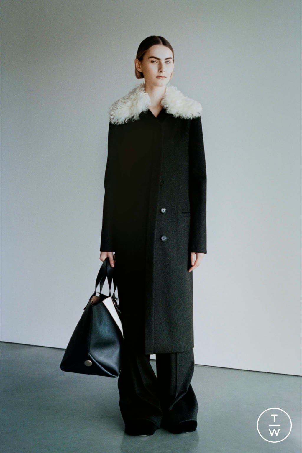 Fashion Week New York Fall/Winter 2021 look 6 from the Proenza Schouler collection womenswear