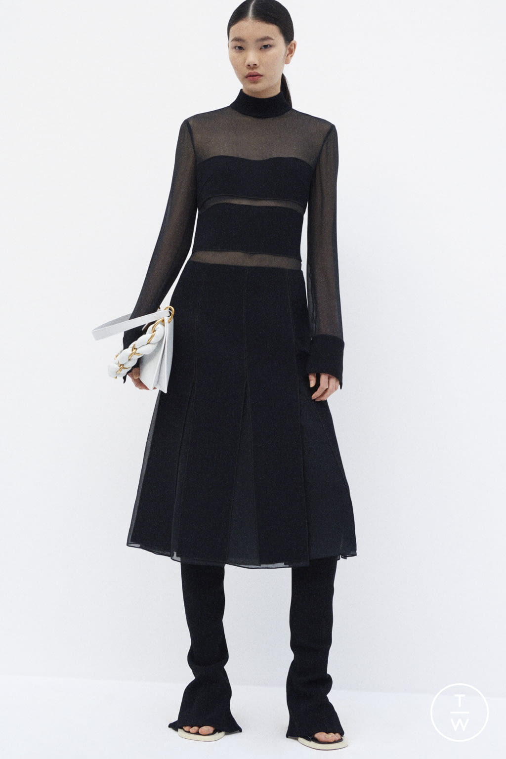 Fashion Week New York Pre-Fall 2022 look 10 from the Proenza Schouler collection 女装