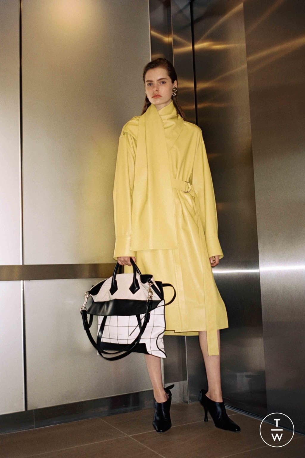 Fashion Week New York Resort 2020 look 24 from the Proenza Schouler collection 女装