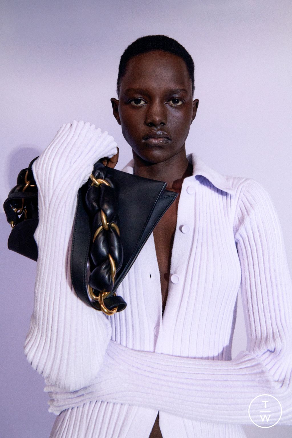 Fashion Week New York Resort 2023 look 19 from the Proenza Schouler collection womenswear