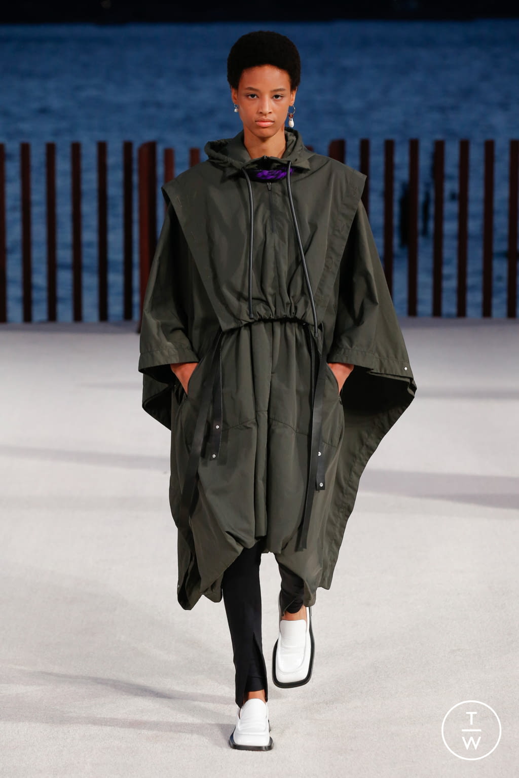 Fashion Week New York Spring/Summer 2022 look 16 de la collection Proenza Schouler womenswear
