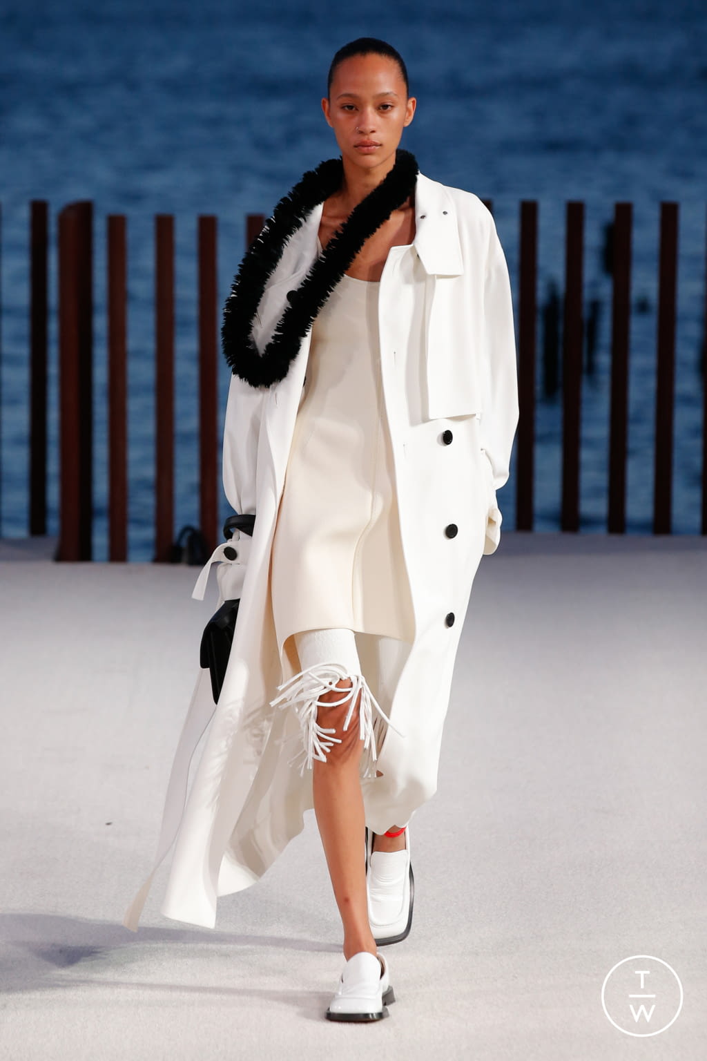 Fashion Week New York Spring/Summer 2022 look 3 de la collection Proenza Schouler womenswear
