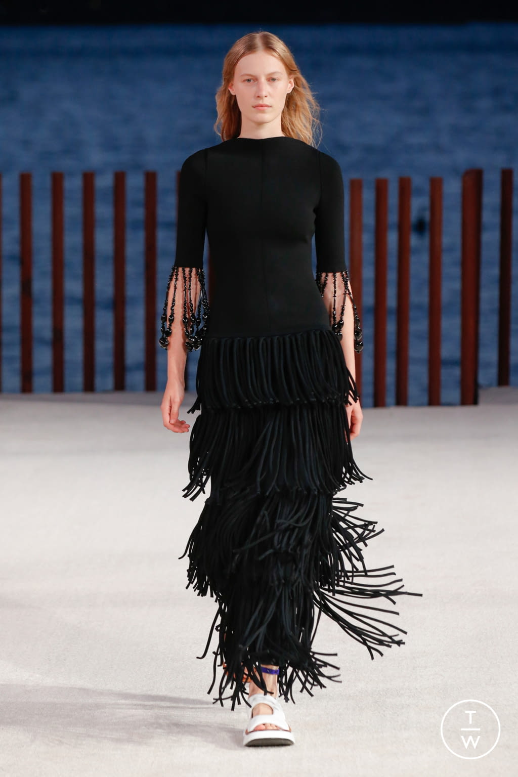 Fashion Week New York Spring/Summer 2022 look 37 from the Proenza Schouler collection 女装