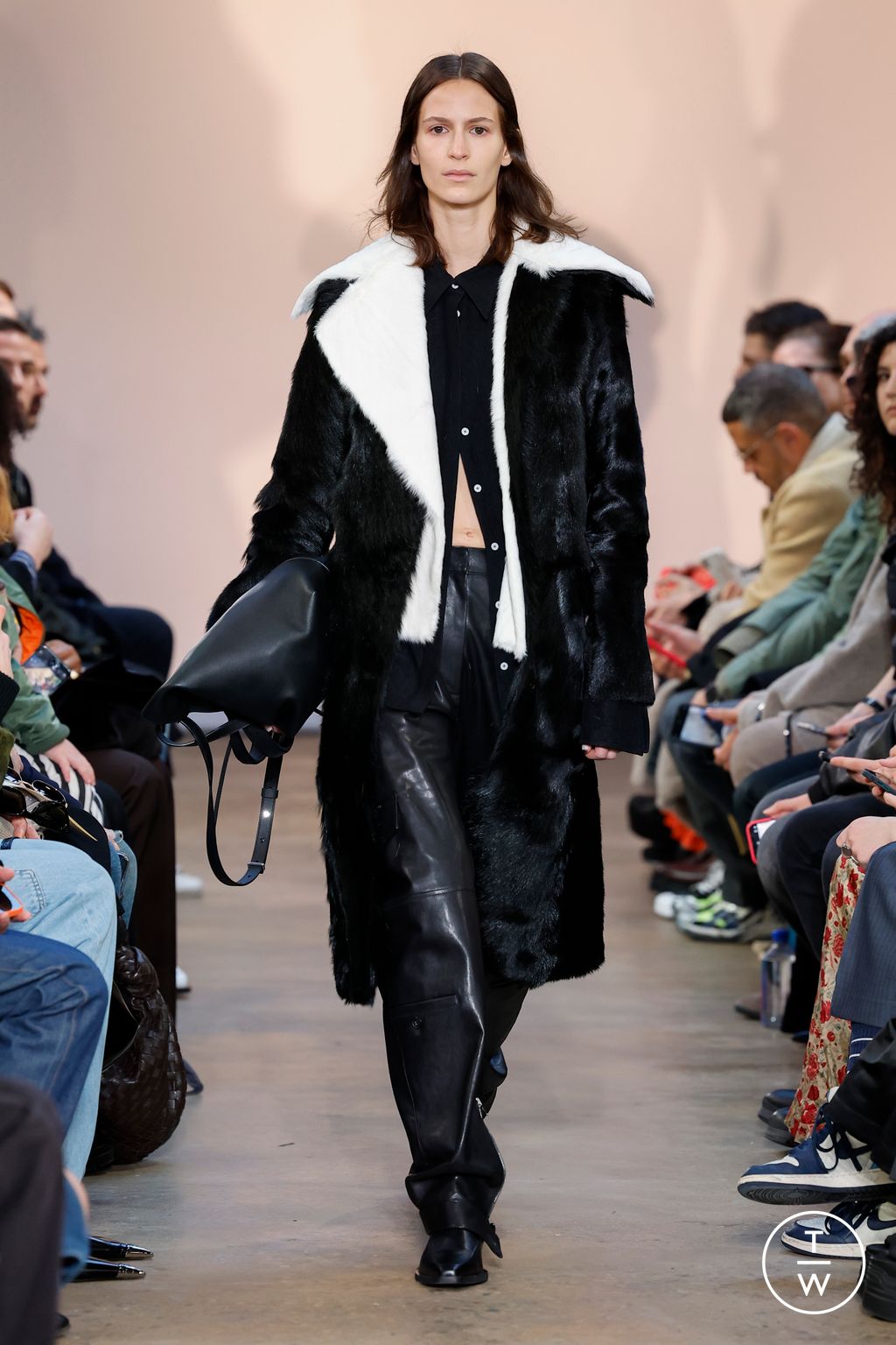 Fashion Week New York Fall/Winter 2023 look 29 from the Proenza Schouler collection womenswear